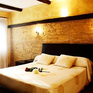 Hotel Complejo Turistico El 402 **